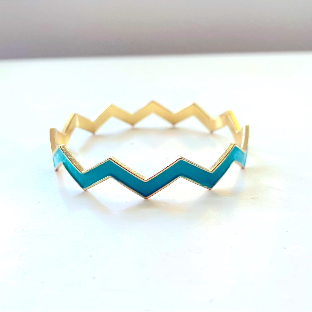 NWOT Women’s Teal and Gold Chevron Bracelet